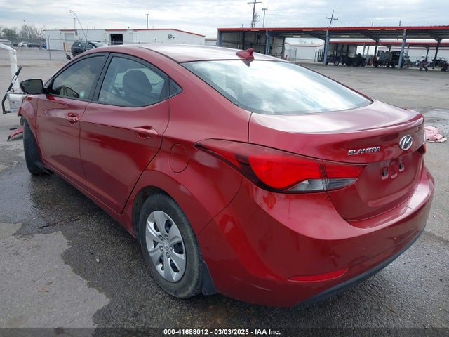 5NPDH4AE8GH760525 Hyundai ELANTRA SE