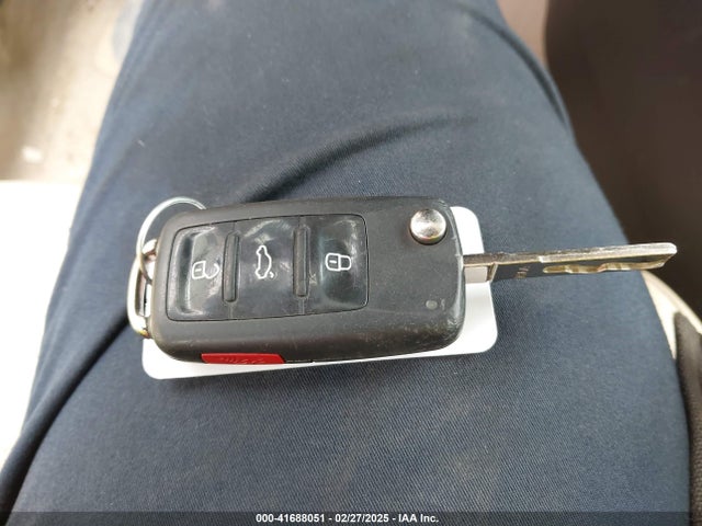 3VWD17AJ5EM417422 Volkswagen Jetta 1.8t Se