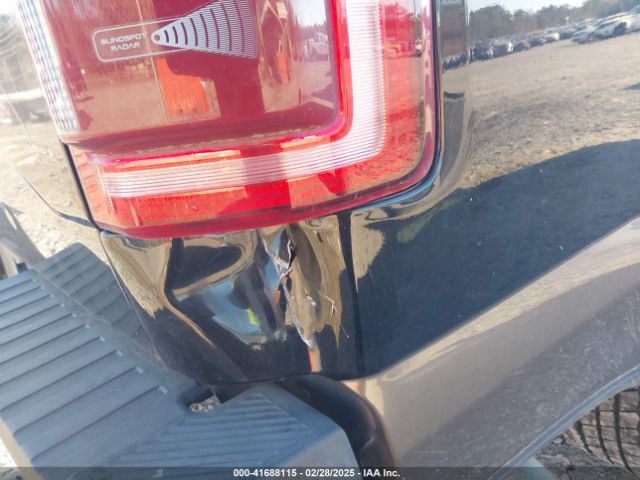 1FTFW1EG2HFB08083 Ford F-150 King Ranch