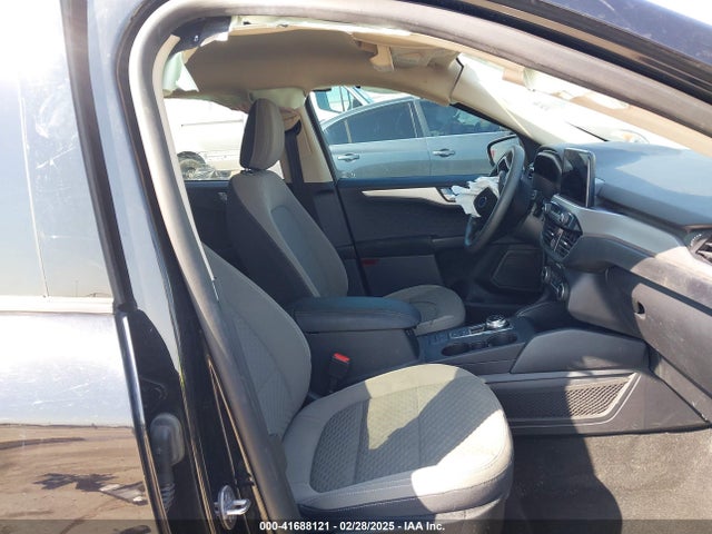 1FMCU0G61LUB77189 Ford ESCAPE SE