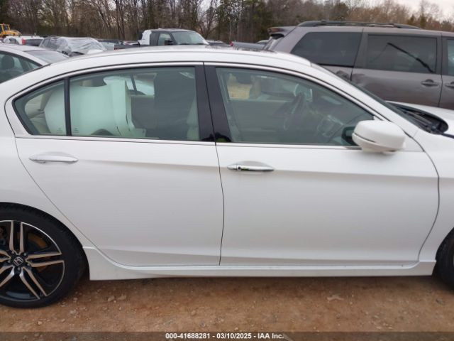 1HGCR3F95GA020180 Honda Accord Touring