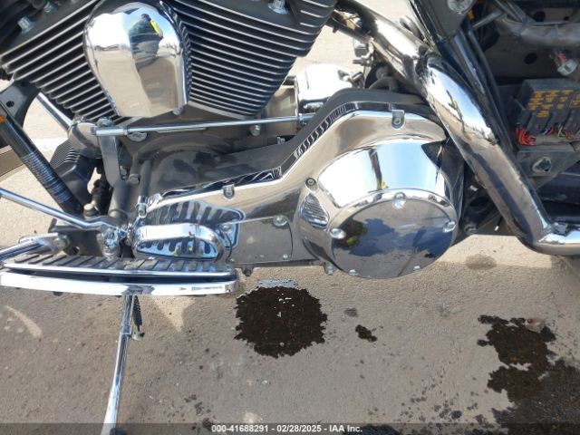 2003 HARLEY-DAVIDSON FLHRI 1HD1FBW103Y746077 Photo 8