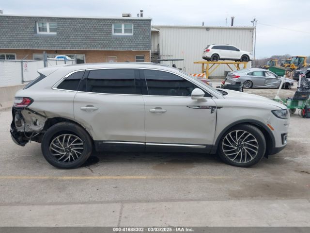 2LMPJ8LP3KBL17646 Lincoln Nautilus Reserve