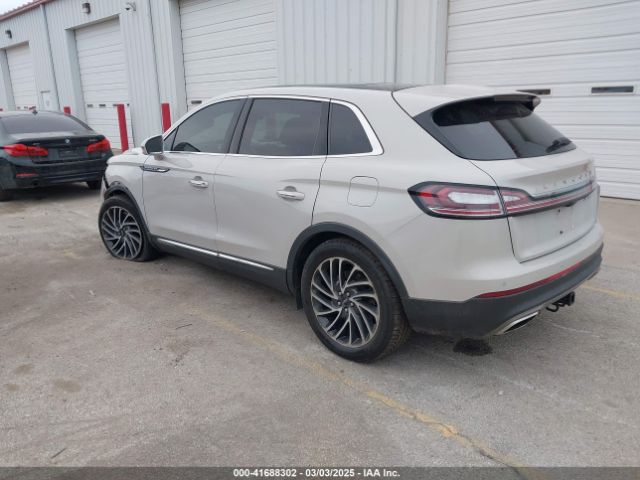 2LMPJ8LP3KBL17646 Lincoln Nautilus Reserve