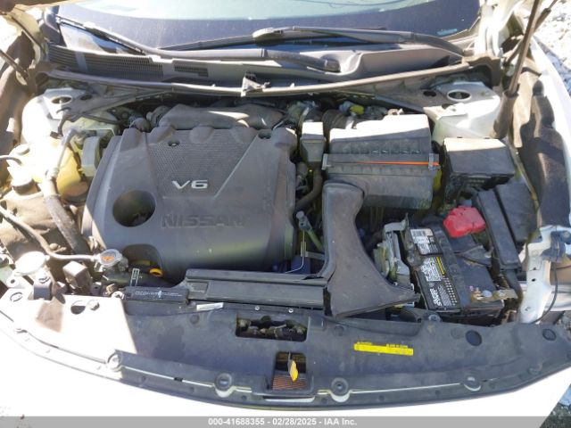 1N4AA6AP2JC409025 Nissan Maxima 3.5 S