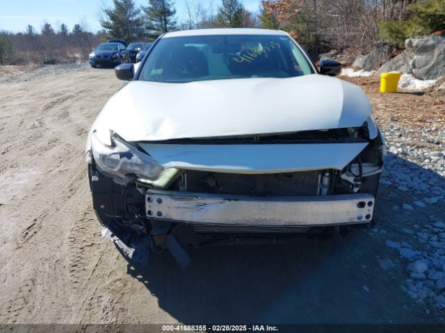 1N4AA6AP2JC409025 Nissan Maxima 3.5 S
