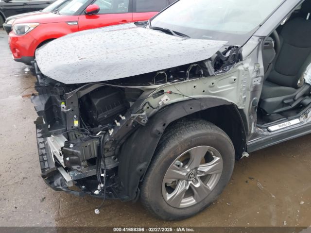 4T3LWRFV0RU153005 Toyota Rav4 Hybrid Le
