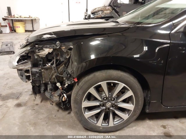 1N4AL3AP2HC159885 Nissan Altima 2.5 Sv