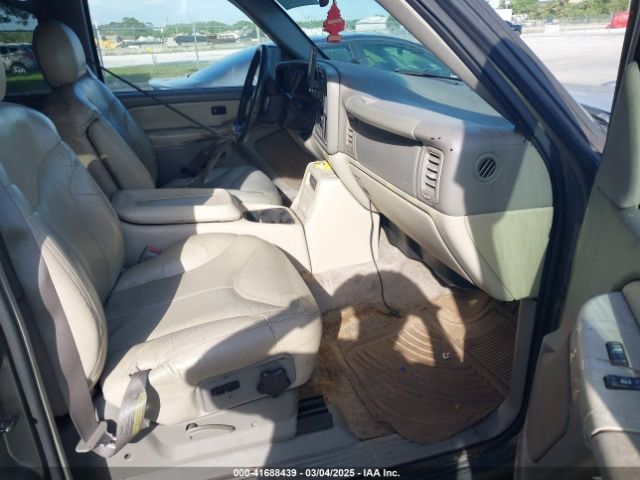 2001 GMC YUKON XL 1500 1GKFK16T11J219092 Photo 4