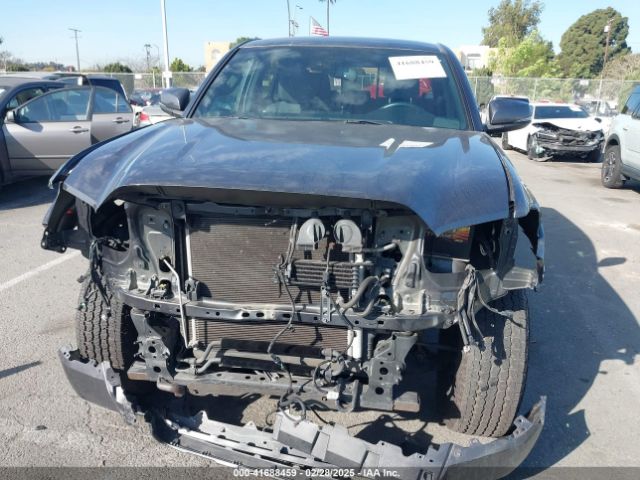 3TMAZ5CN9JM077463 Toyota Tacoma Trd Off Road
