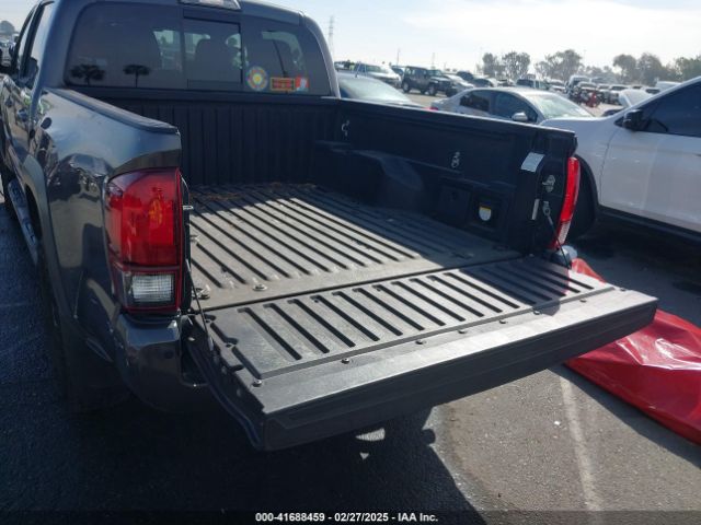 3TMAZ5CN9JM077463 Toyota Tacoma Trd Off Road
