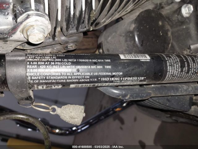 2023 HARLEY-DAVIDSON FLTRX 1HD1KHC11PB635128 Photo 9