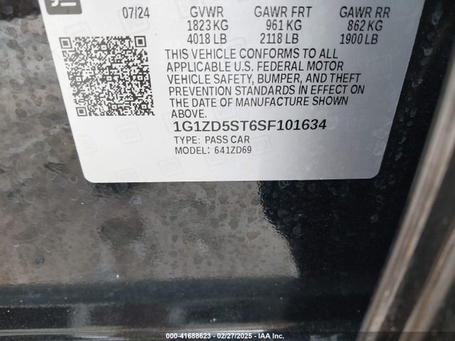1G1ZD5ST6SF101634 Chevrolet Malibu Fwd 1lt