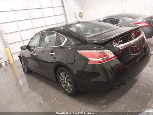 1N4AL3AP7FC580028 Nissan Altima 2.5 S
