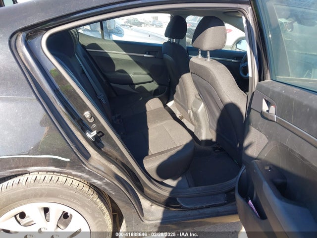 5NPD74LF4LH590425 Hyundai ELANTRA SE
