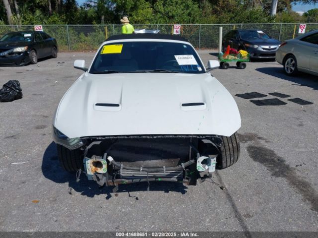 1FATP8UHXK5205196 Ford Mustang Ecoboost
