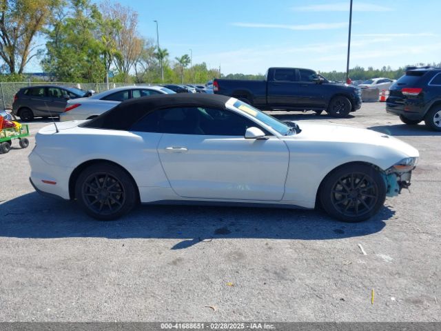 1FATP8UHXK5205196 Ford Mustang Ecoboost