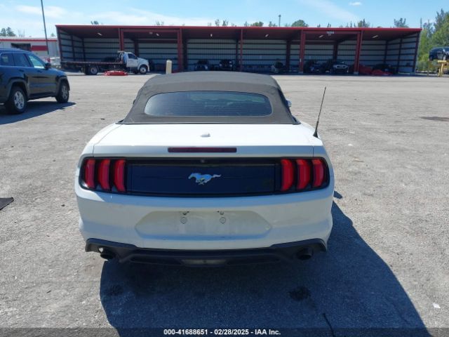 1FATP8UHXK5205196 Ford Mustang Ecoboost