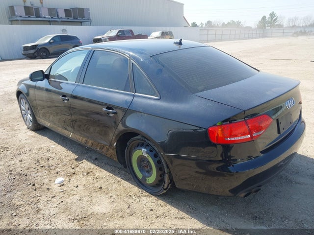 2010 AUDI A4 WAUFFAFL6AN004460 Photo 2