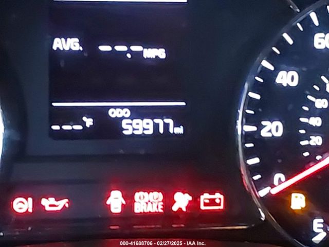 3KPFK4A7XJE243282 KIA FORTE LX