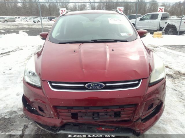 1FMCU9J94GUC04673 Ford Escape Titanium