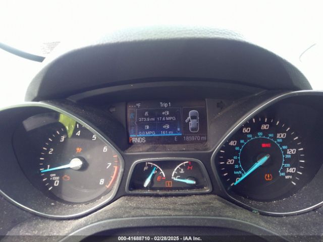 1FMCU9J94GUC04673 Ford Escape Titanium