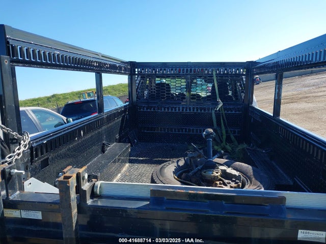 1GC0YLE72MF215396 Chevrolet Silverado 2500hd 4wd  Long Bed Wt