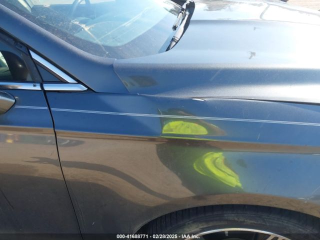 1FA6P0HD2F5105136 Ford FUSION SE