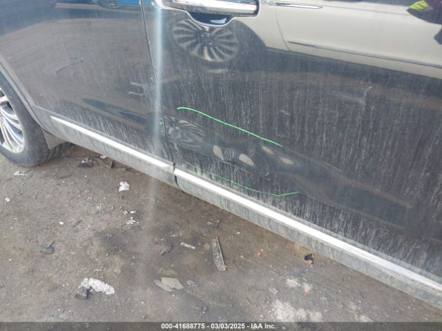 2LMPJ8LRXJBL14551 Lincoln Mkx Reserve