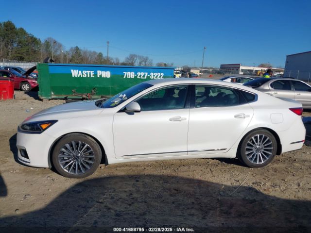 KNALB4J10K5164647 KIA Cadenza Premium
