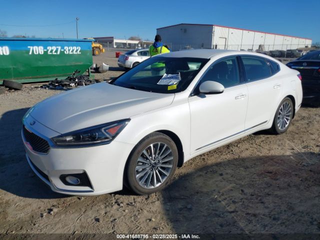 KNALB4J10K5164647 KIA Cadenza Premium