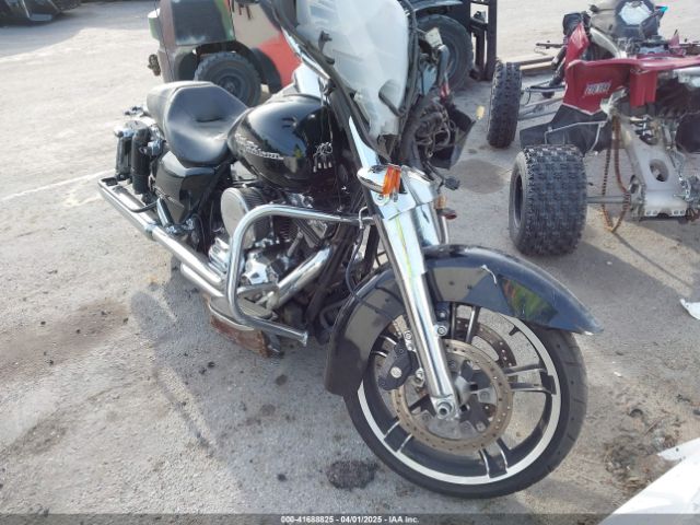 2015 HARLEY-DAVIDSON FLHX 1HD1KBM38FB696598