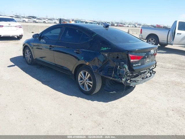 KMHD84LF1HU103008 Hyundai ELANTRA SE