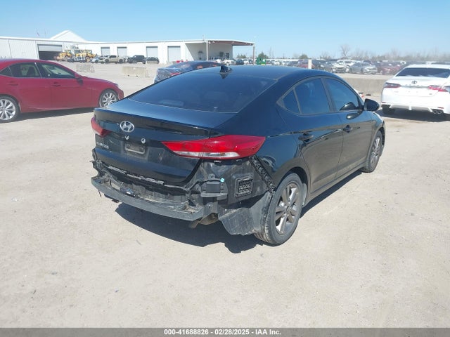 KMHD84LF1HU103008 Hyundai ELANTRA SE