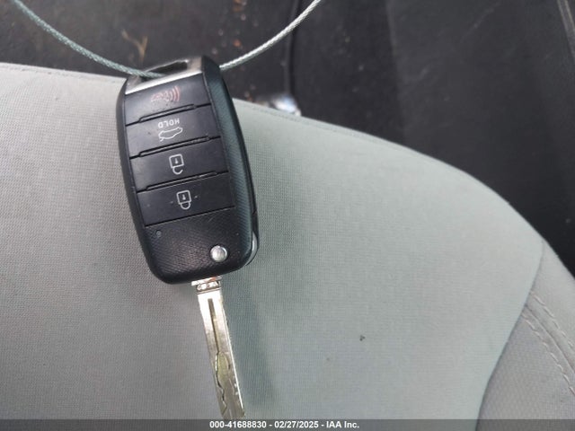 KIA Optima Lx 2015 5XXGM4A75FG412167 Image 11