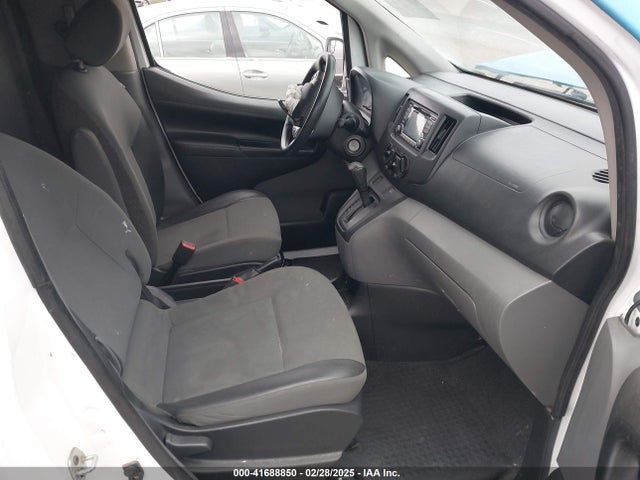 3N6CM0KN8KK696187 Nissan NV200 SV