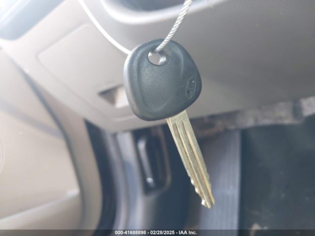 KNAFK4A67F5361121 KIA FORTE LX