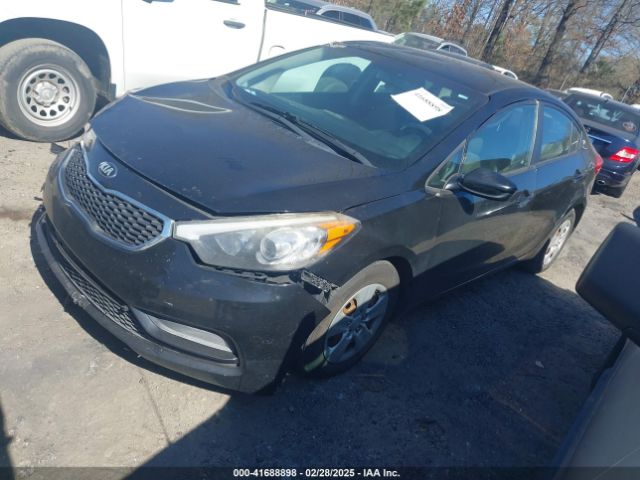 KNAFK4A67F5361121 KIA FORTE LX