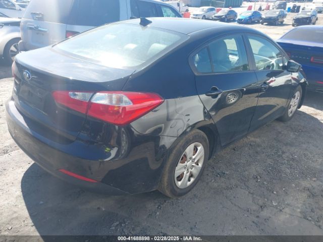 KNAFK4A67F5361121 KIA FORTE LX