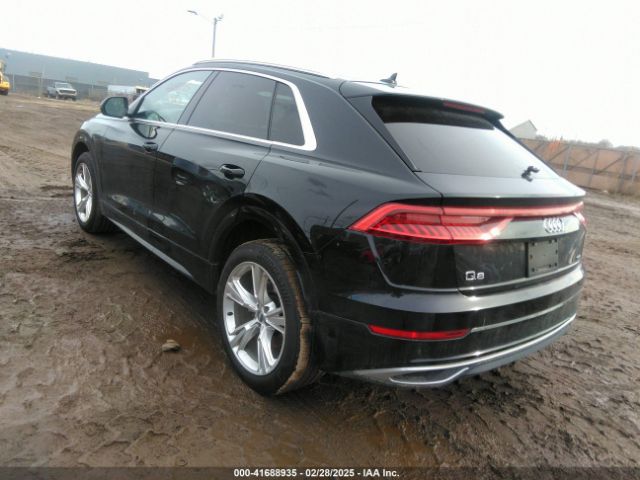 WA1AVAF18KD038495 Audi Q8 55 Premium