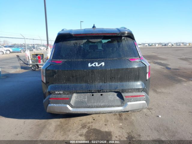 KNDAFFS58R6022482 KIA Ev9 Wind