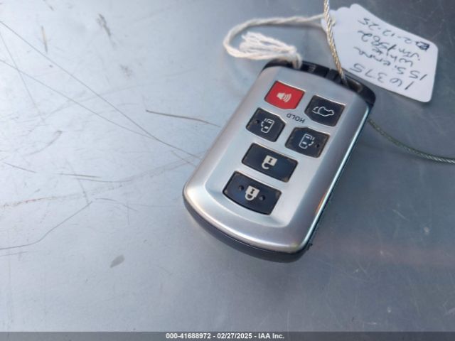 5TDYK3DC7FS661582 Toyota Sienna Xle/limited