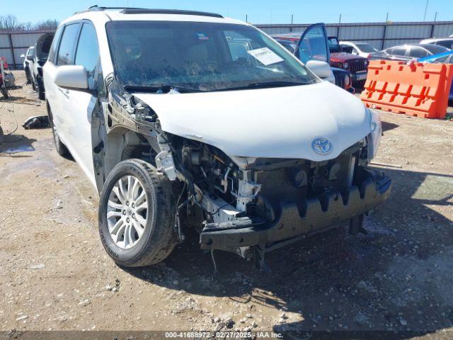 5TDYK3DC7FS661582 Toyota Sienna Xle/limited