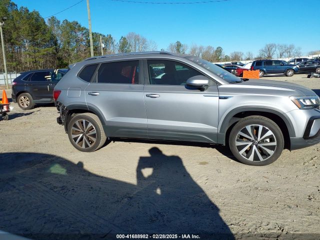 3VVEX7B28RM004916 Volkswagen Taos 1.5t Se