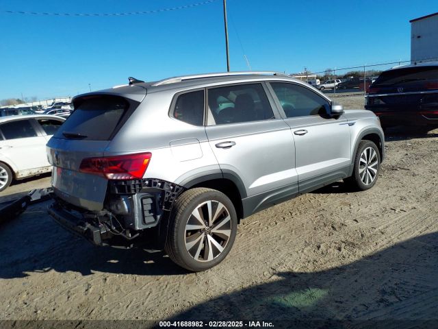 3VVEX7B28RM004916 Volkswagen Taos 1.5t Se
