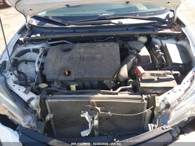 Toyota COROLLA LE 2017 5YFBURHE4HP580792 Image 10