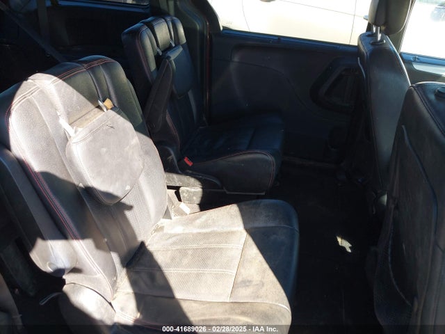 2C4RDGEG8KR578415 Dodge Grand Caravan Gt