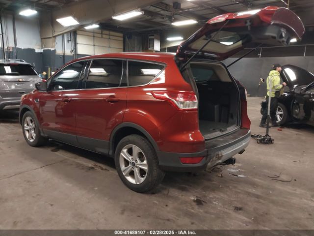 1FMCU9GX8EUB04546 Ford ESCAPE SE