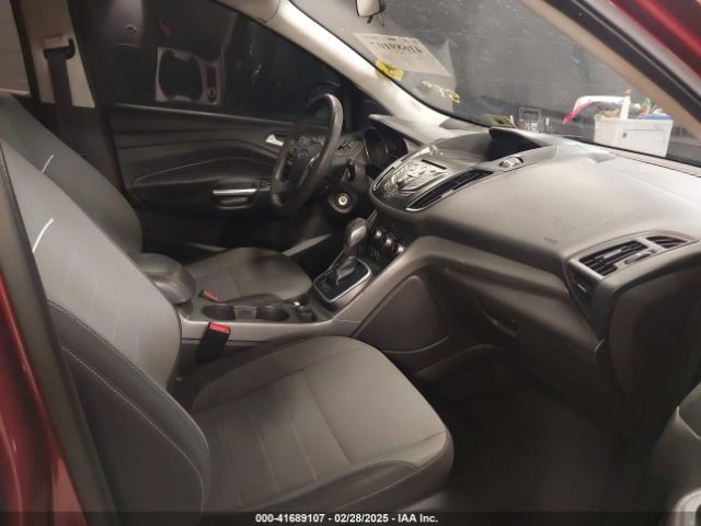 1FMCU9GX8EUB04546 Ford ESCAPE SE