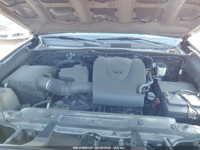5TFCZ5AN3MX272033 Toyota Tacoma Sr5 V6